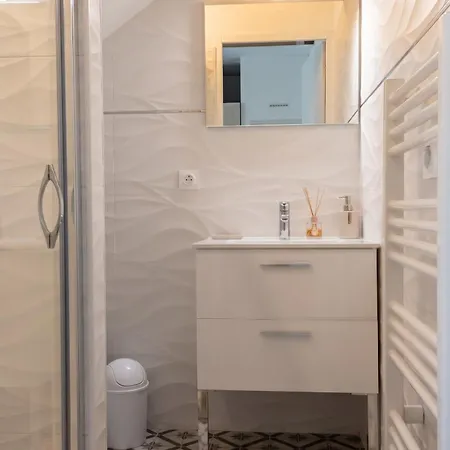 Maison Confortable A Avec Jardin Prive Holiday home Beziers